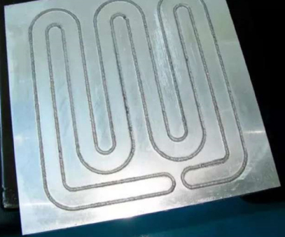 新能源汽车水冷板